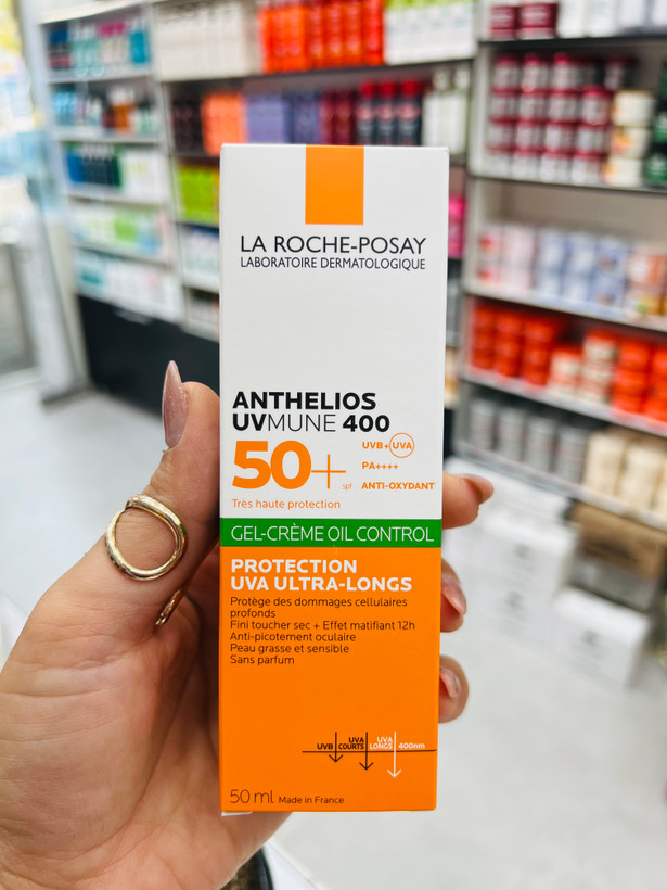 ضدآفتاب ژل کرم کنترل چربی آنتلیوس لاروش پوزای UVMune 400 SPF 50
